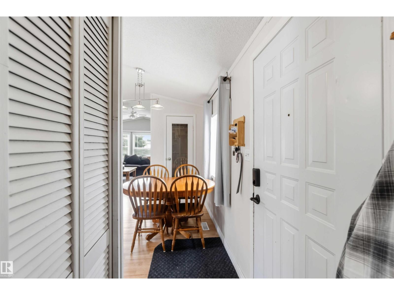 3402 LAKEVIEW PT NW - 6
