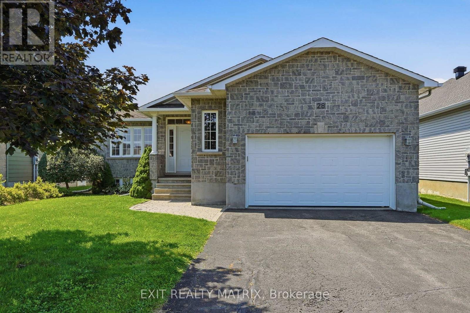 28 STATION TRAIL STREET - 2