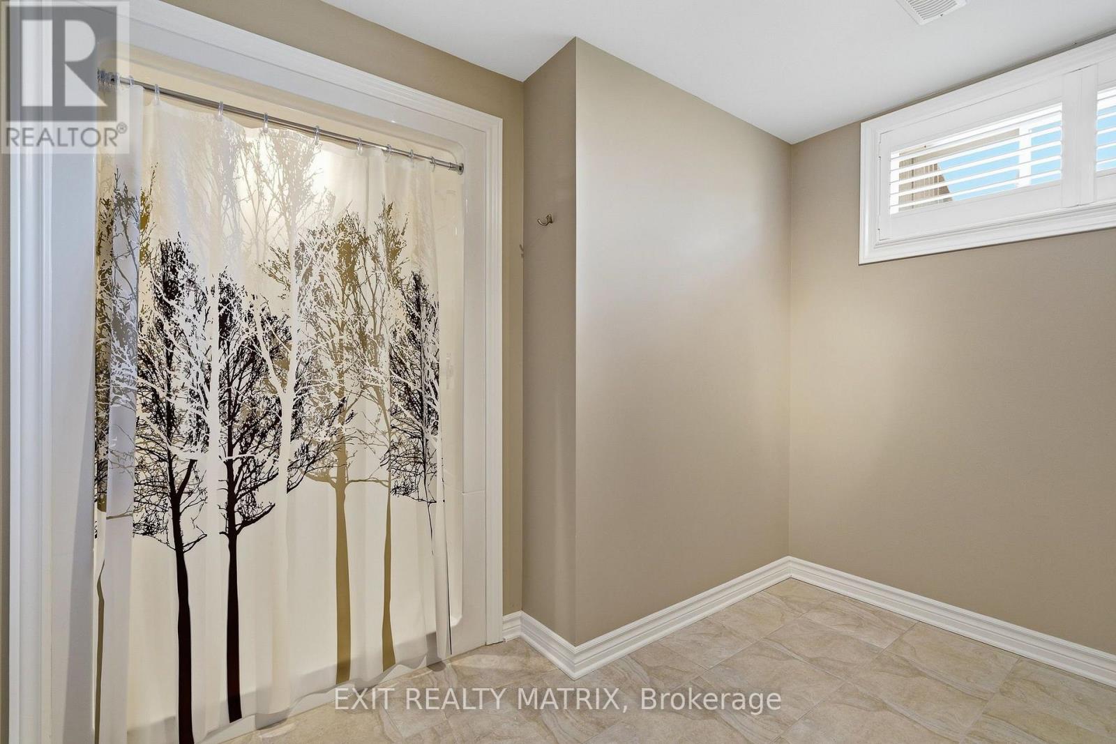 28 STATION TRAIL STREET - 26