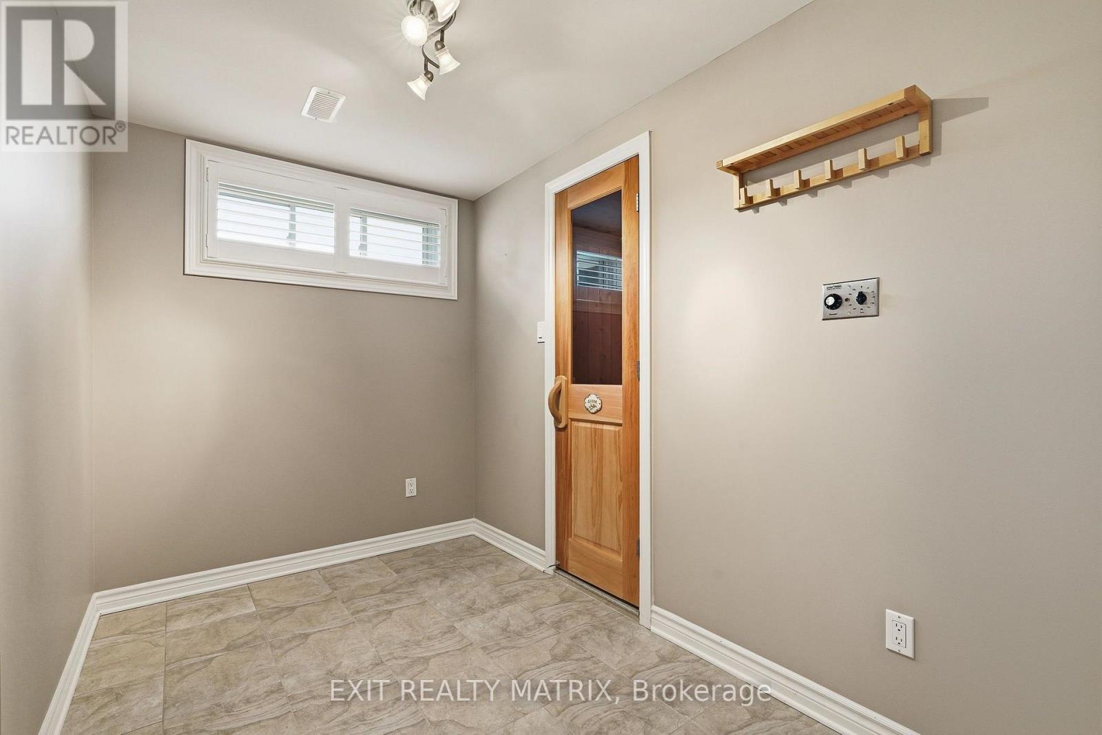 28 STATION TRAIL STREET - 27