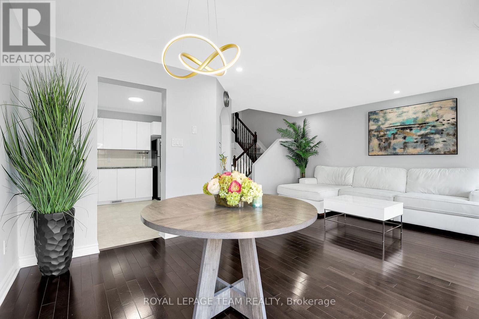 107 GARRITY CRESCENT - 11