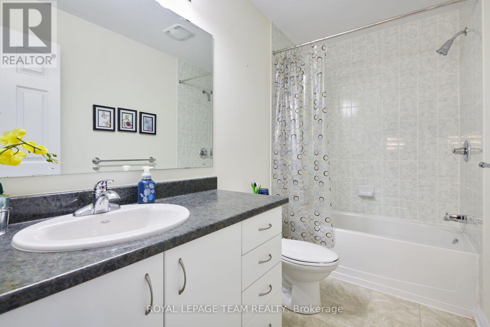 3 Bed, 3 Bath House for Sale in Ottawa – 107 GARRITY CRESCENT, Ottawa – MLS# X13649246 - Image 26