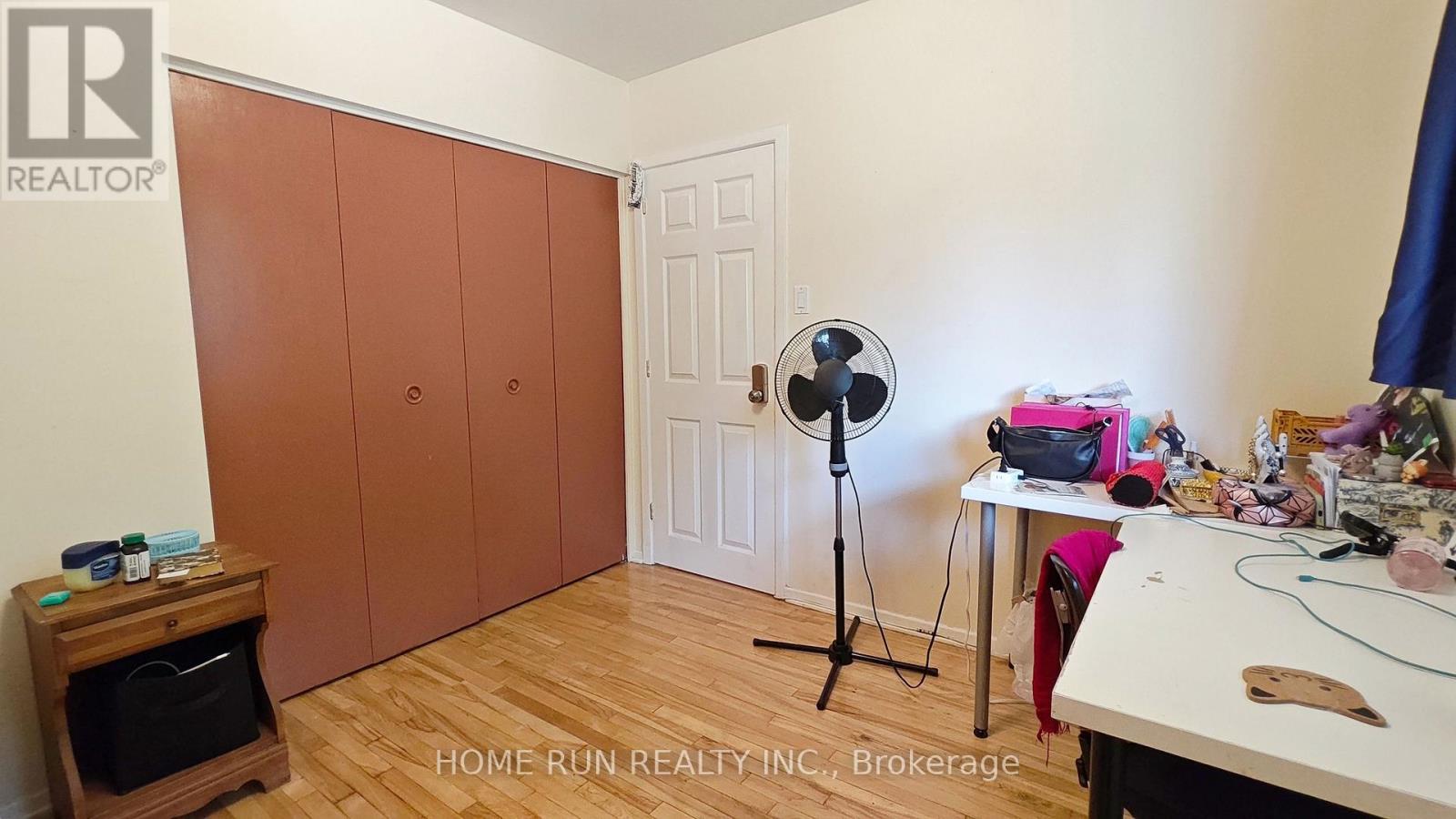 1023 MEADOWLANDS DRIVE - 22