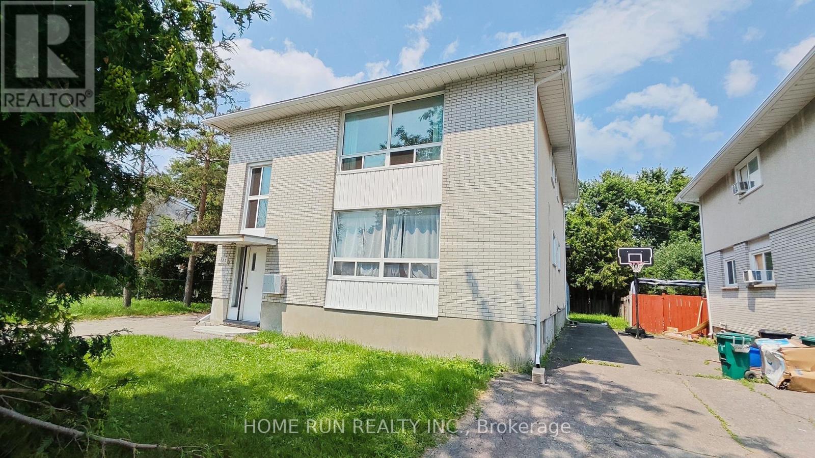 1023 MEADOWLANDS DRIVE - 3