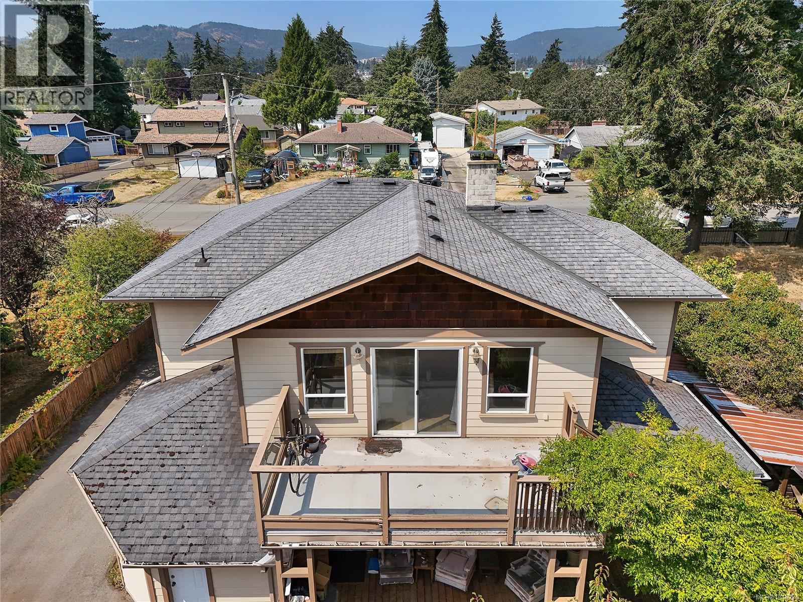 2961 Pickford Rd - Image 33