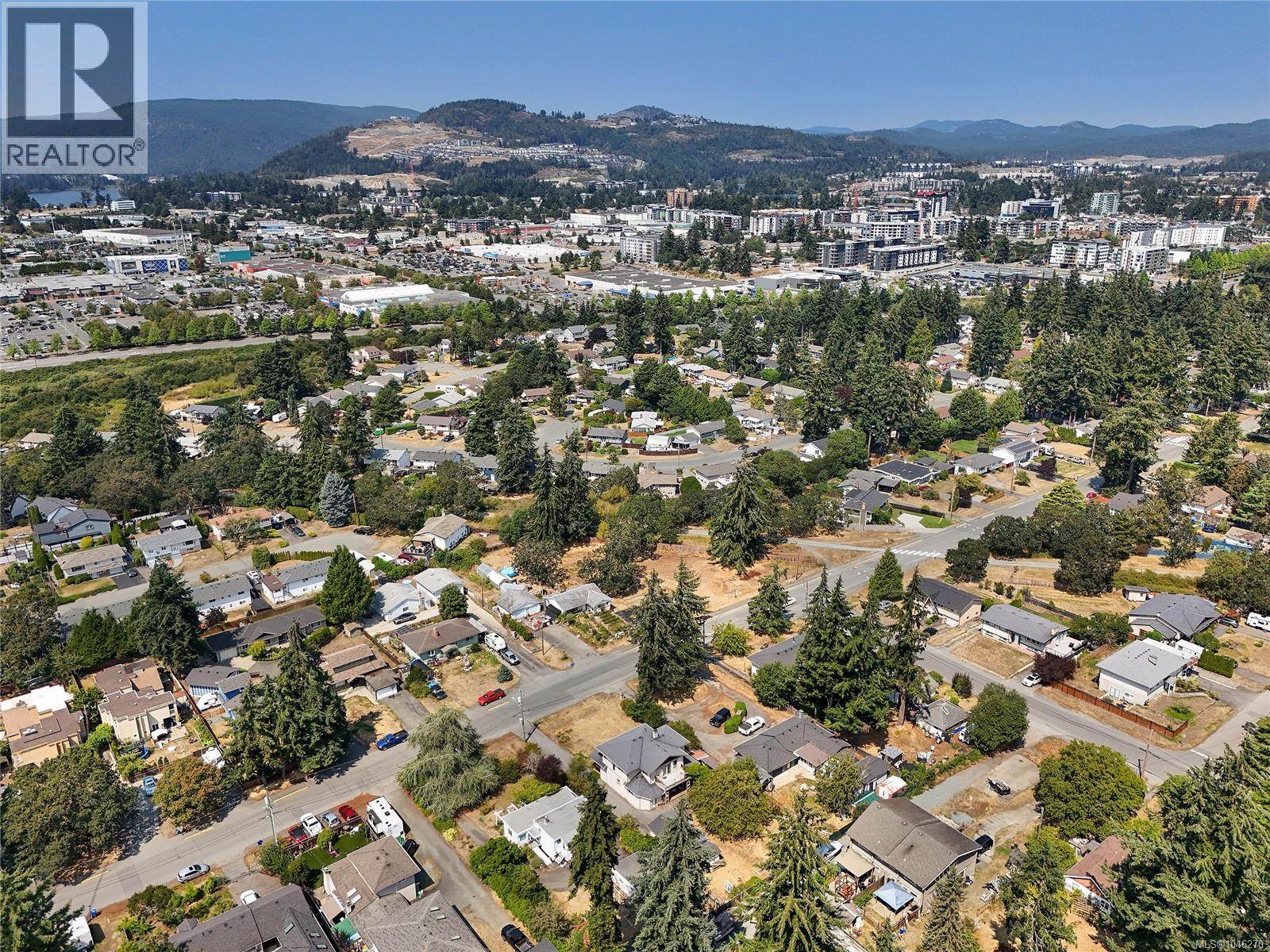 2961 Pickford Rd - 38