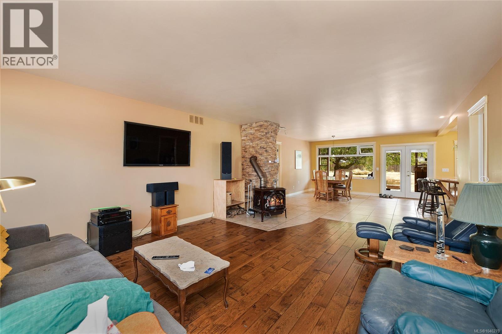 2961 Pickford Rd - Image 7