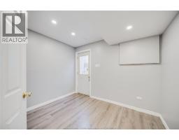 1465 Foster Avenue, Windsor, ON N8W5P8 Photo 16