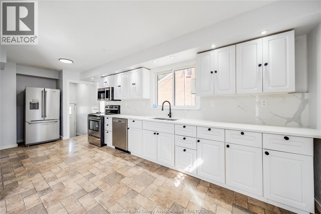 1153 HARRISON - 9