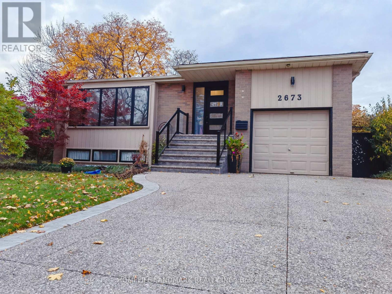 Photo of 2673 Constable Road
