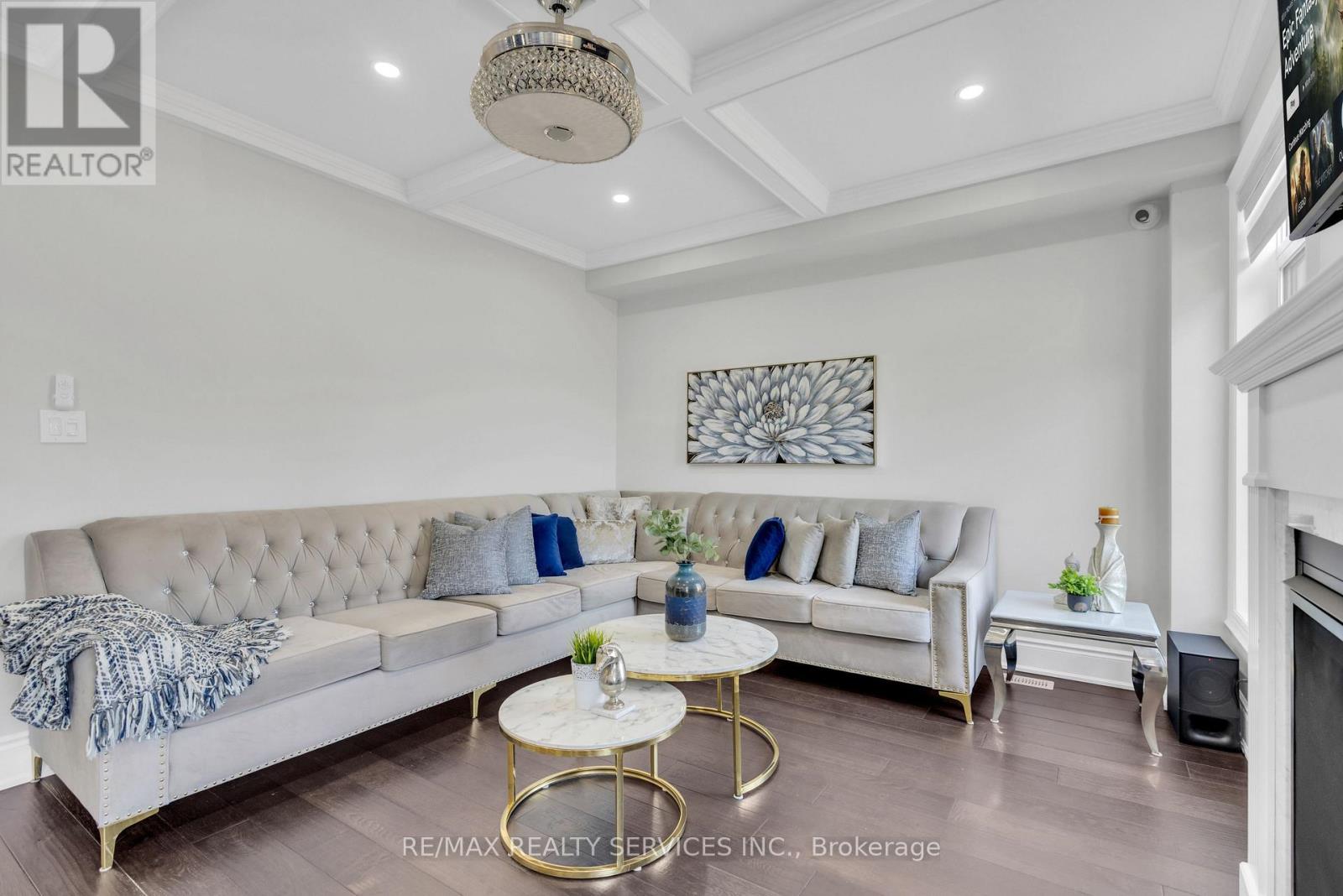 40 ROSEWELL CRESCENT - 14