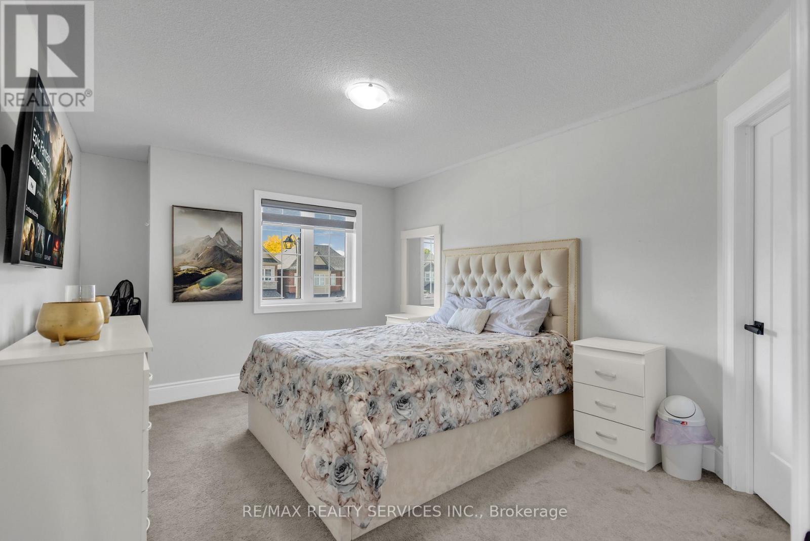 40 ROSEWELL CRESCENT - 26