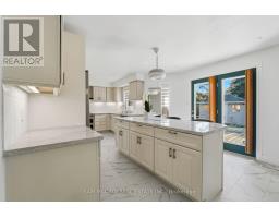 3071 Bayberry Drive, Mississauga, ON L5N6P1 Photo 10