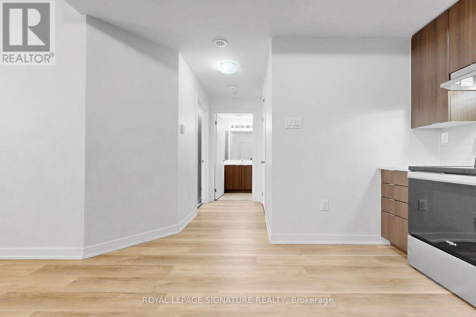 #11 60 ORCHID PLACE DRIVE - Image 18
