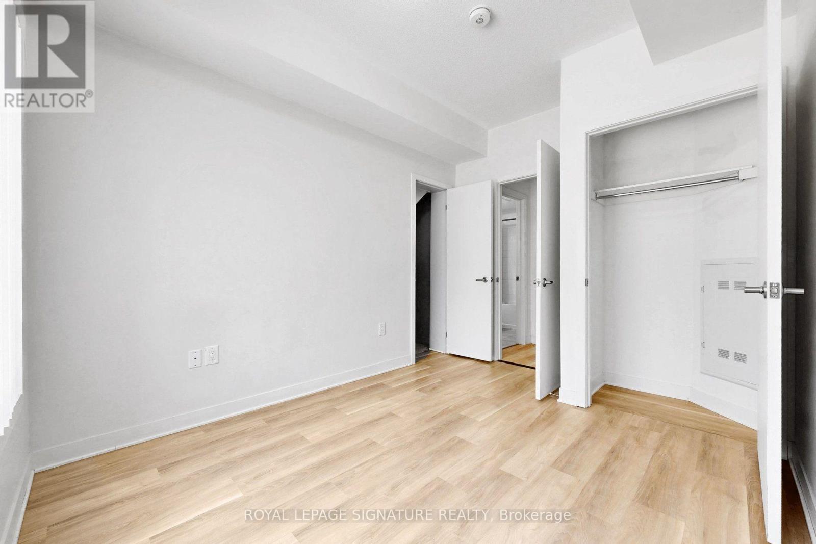 #11 60 ORCHID PLACE DRIVE - 22