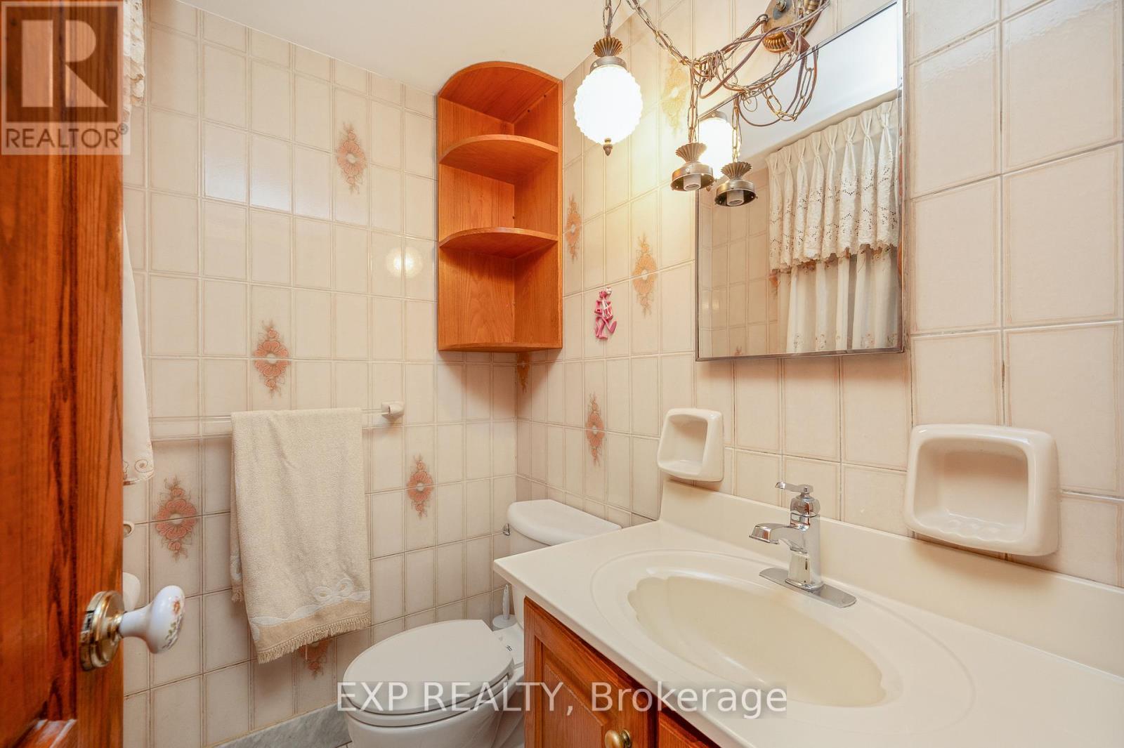 52 STORER DRIVE - Image 16