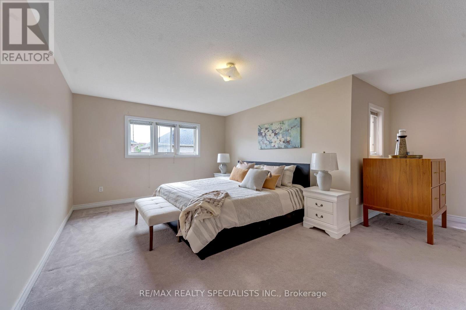 59 MASTERS GREEN CRESCENT - 16