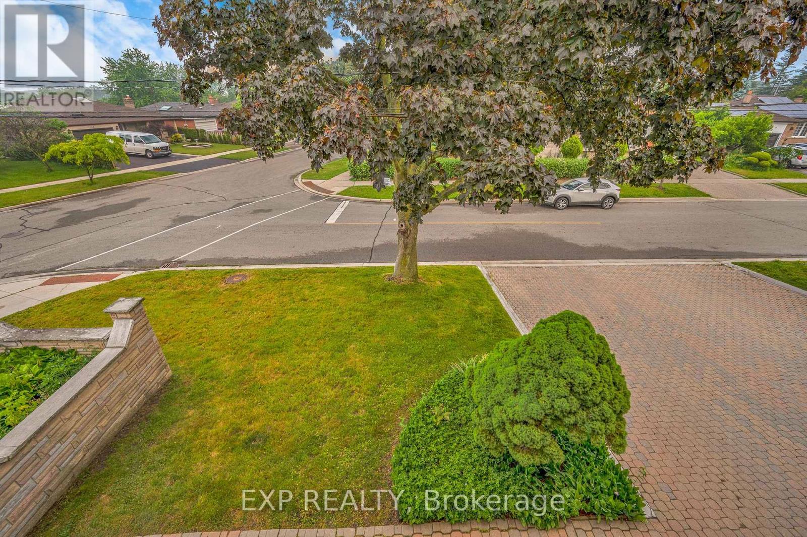 52 STORER DRIVE - Image 22