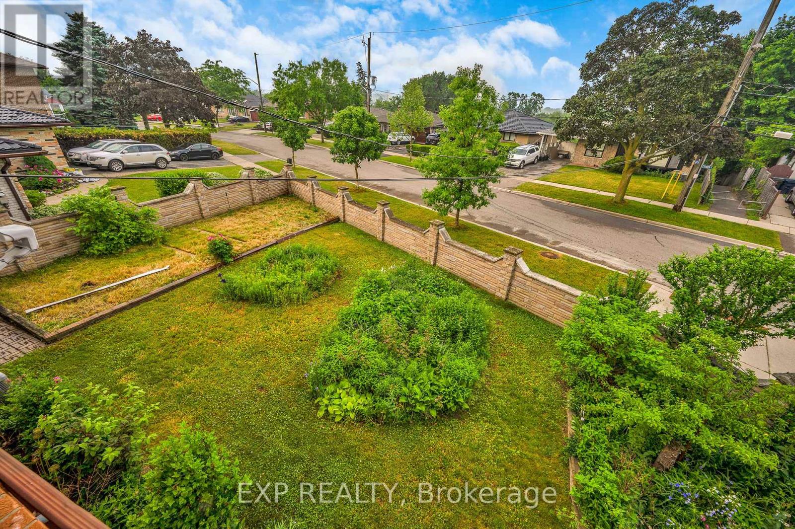 52 STORER DRIVE - Image 24