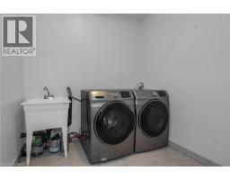 2pc Bathroom - 4086 Canby Street, Beamsville, ON L0R1B4 Photo 10