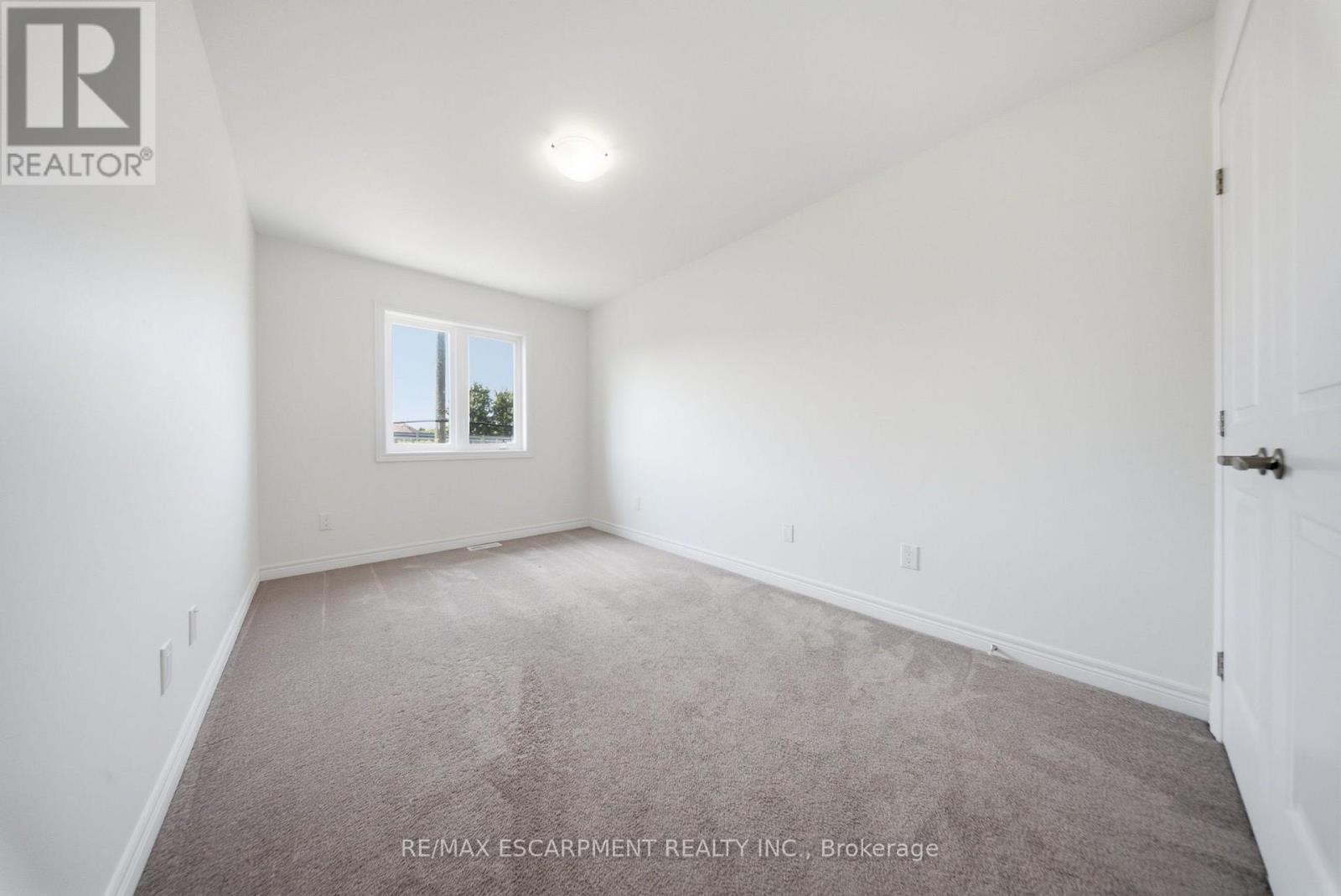 #18 27 RACHEL DRIVE - 38