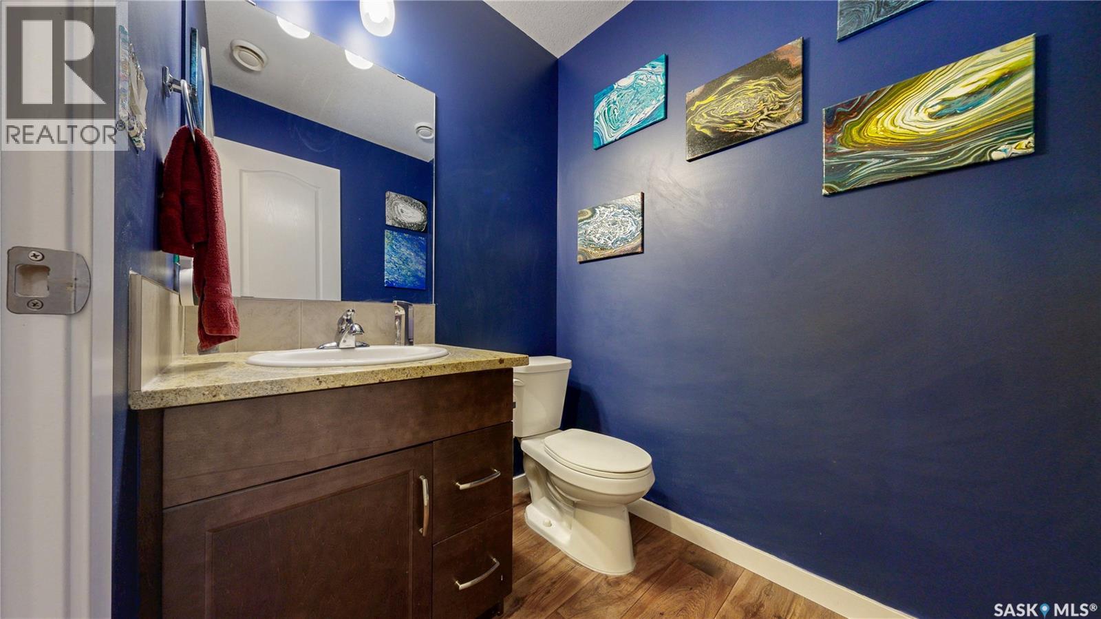 #216 1220 Empress STREET - 12