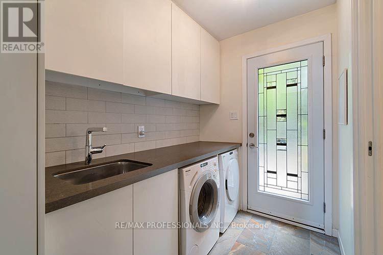 7 CHERRY POST CRESCENT - 36