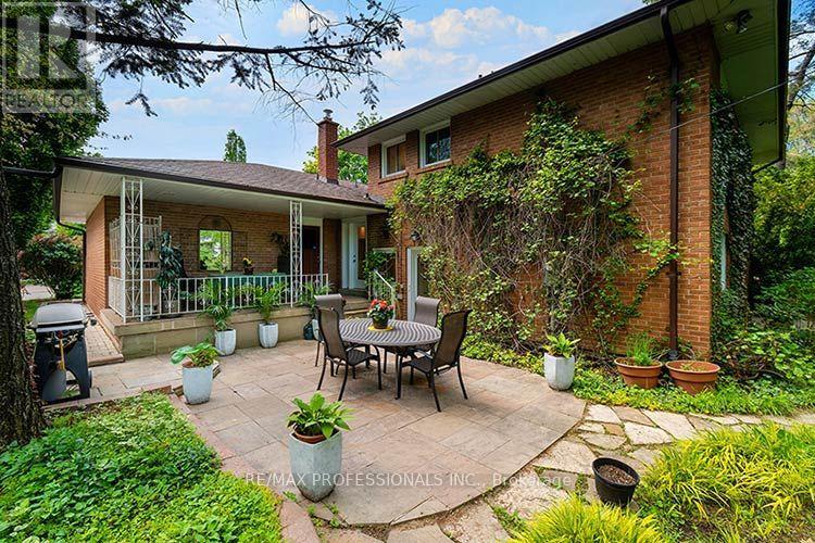 7 CHERRY POST CRESCENT - 38
