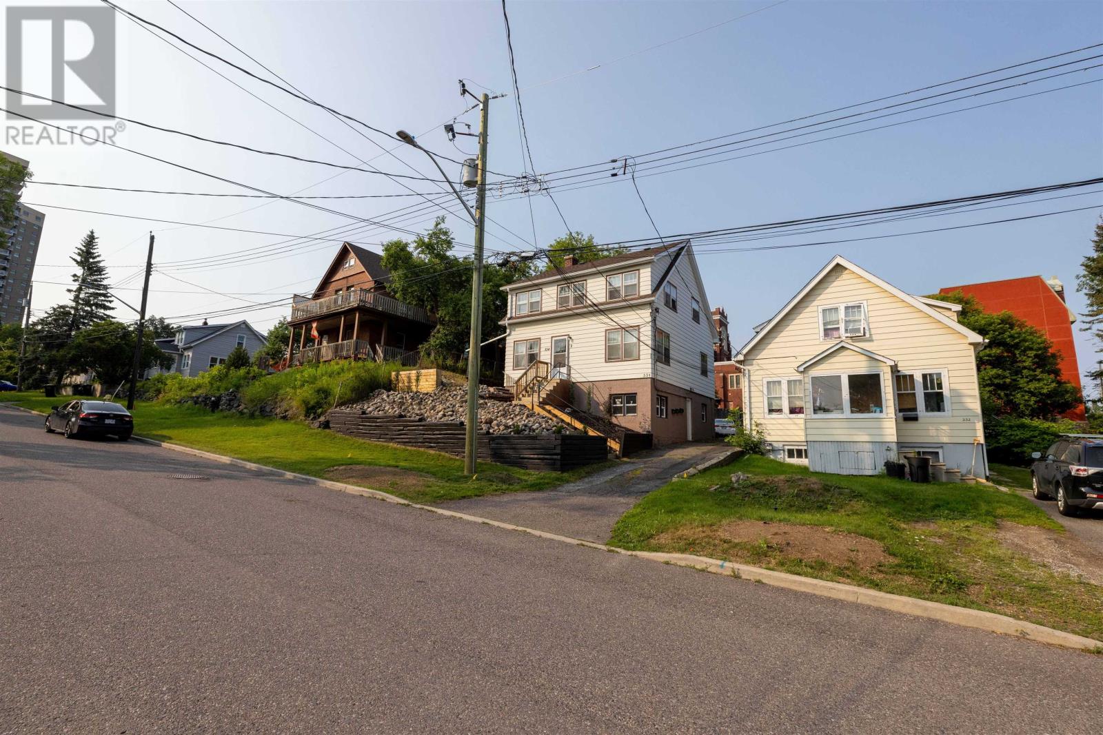334 PEARL ST - 6