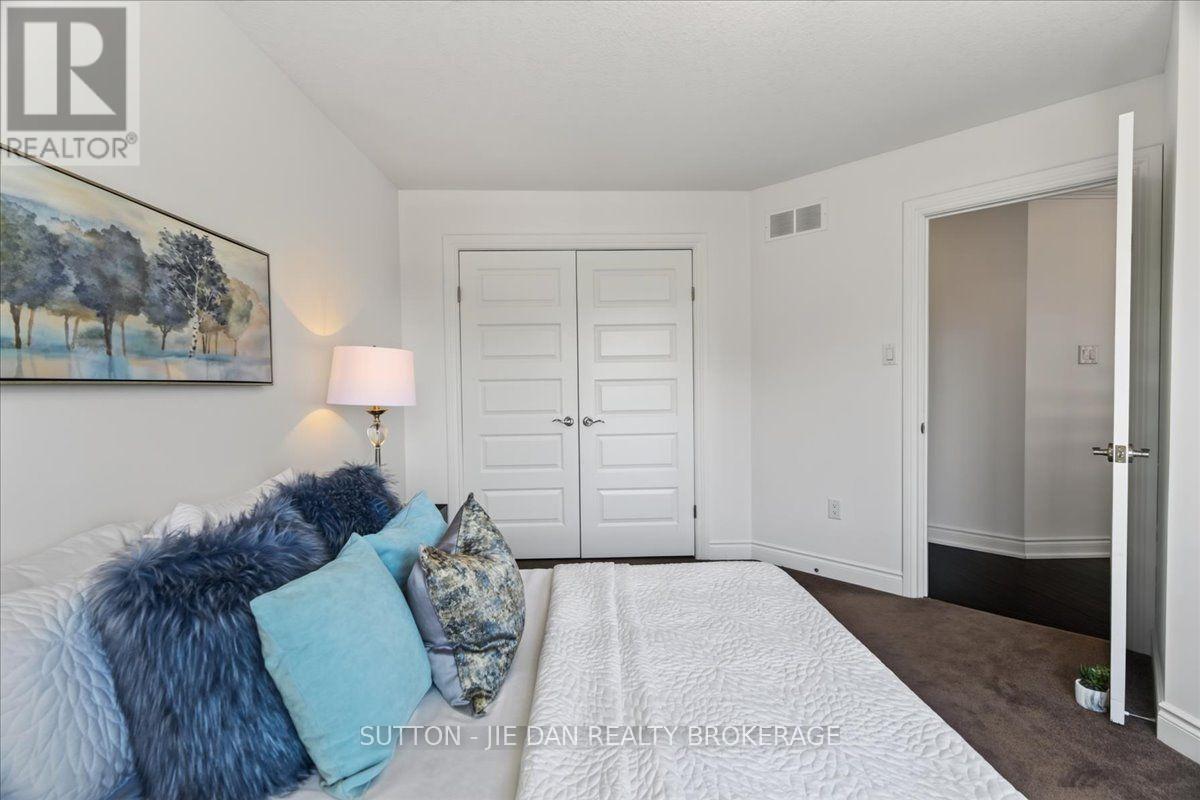 1304 EAGLETRACE DRIVE - Image 25