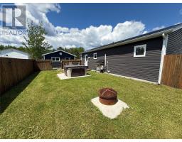 319 Jr Smallwood Boulevard thumbnail 15