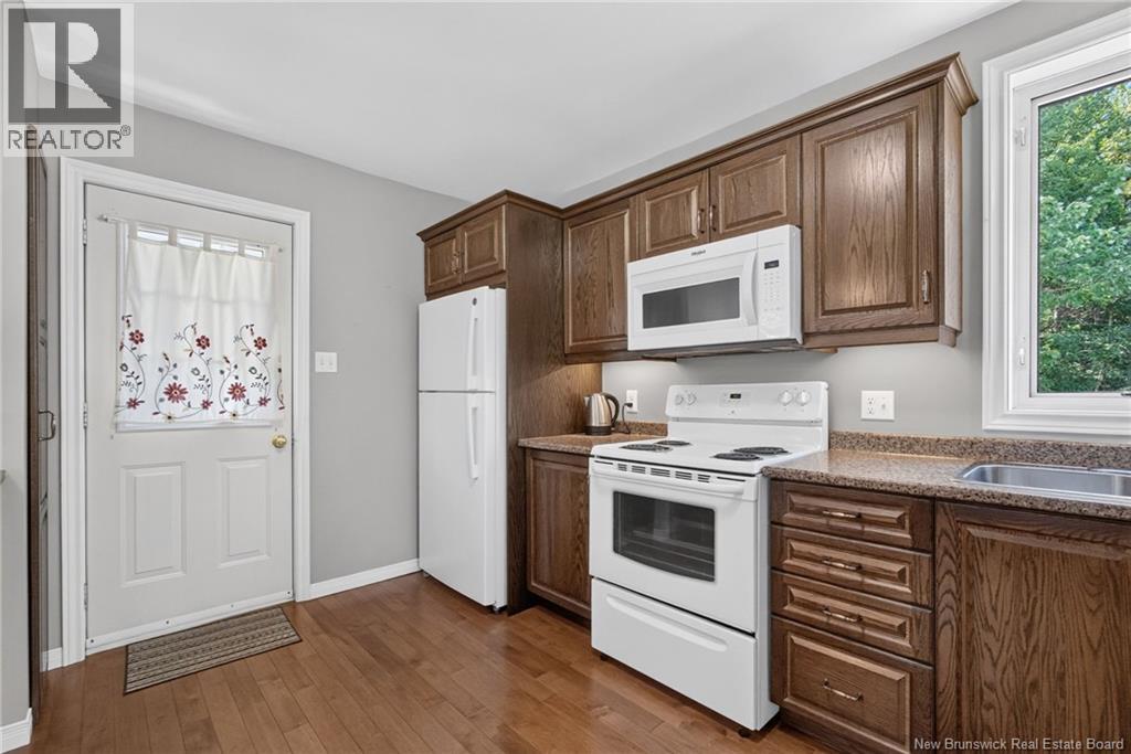 39 Saint-Oliver Road - Image 11