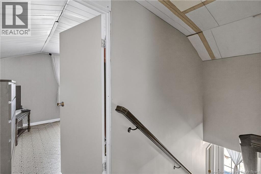 39 Saint-Oliver Road - Image 17