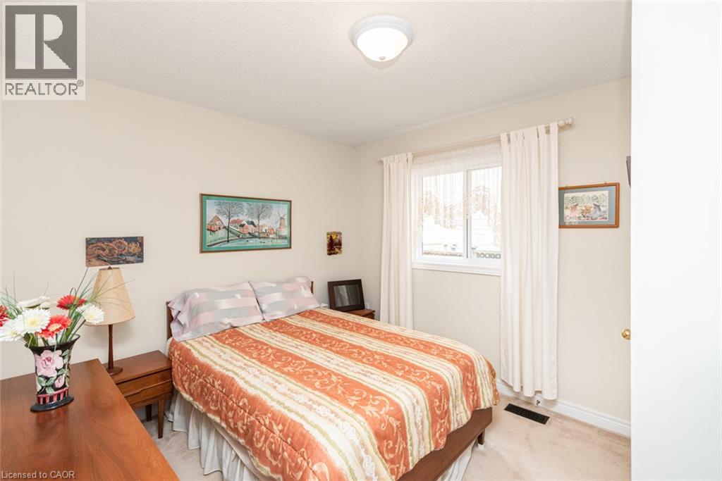 80 VINIFERA Drive - Image 16