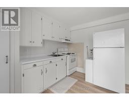 40 King Crescent, Huntsville, ON P1H1X6 Photo 32