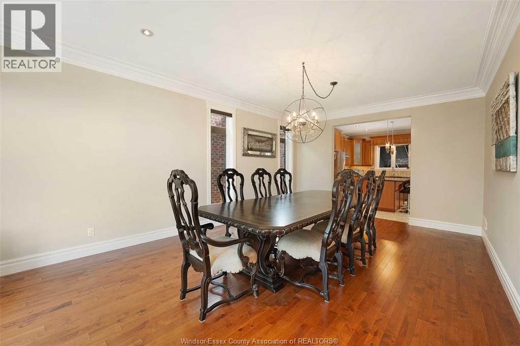 2257 ASKIN AVENUE - 15
