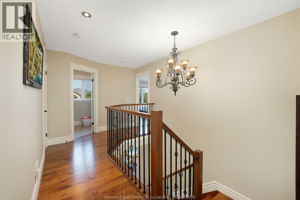 2257 ASKIN AVENUE - 18