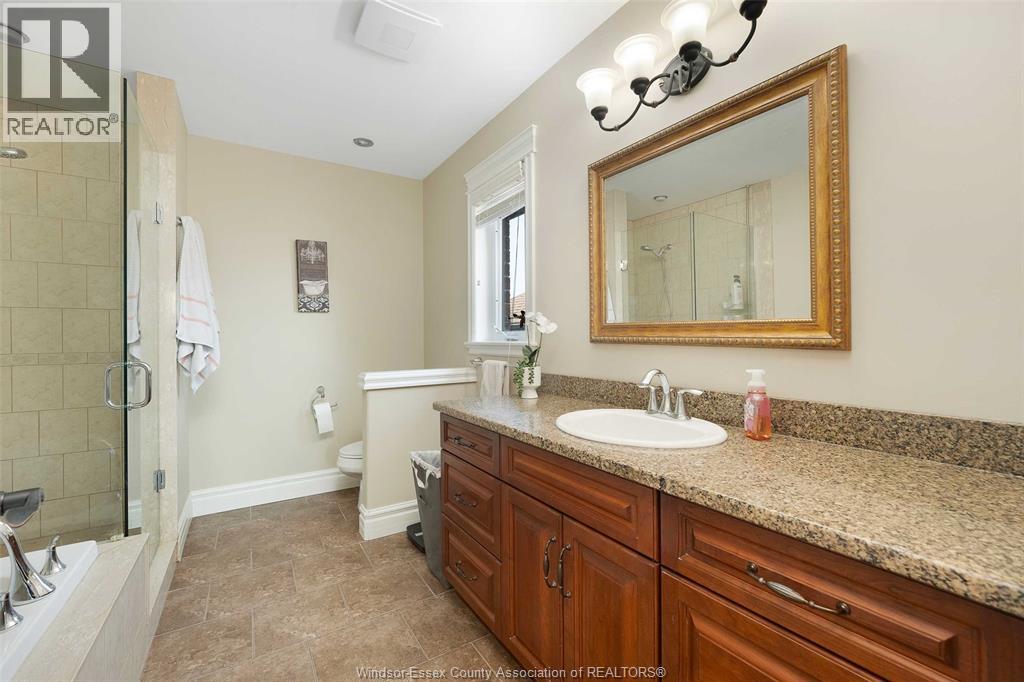 2257 ASKIN AVENUE - 20