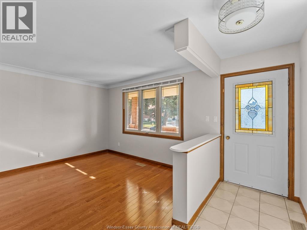 2787 Lionel DRIVE - 3