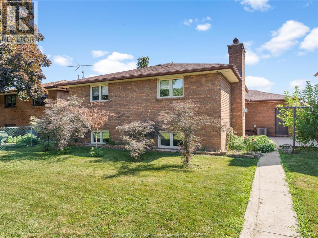 2787 Lionel DRIVE - 40