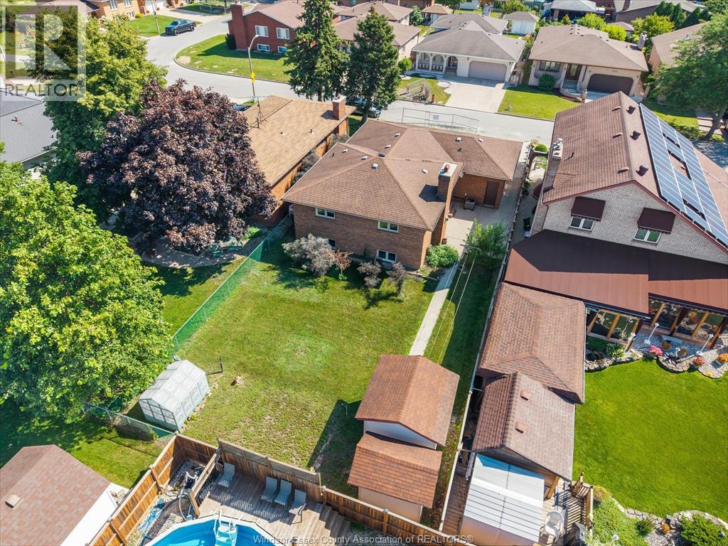 2787 Lionel DRIVE - 42