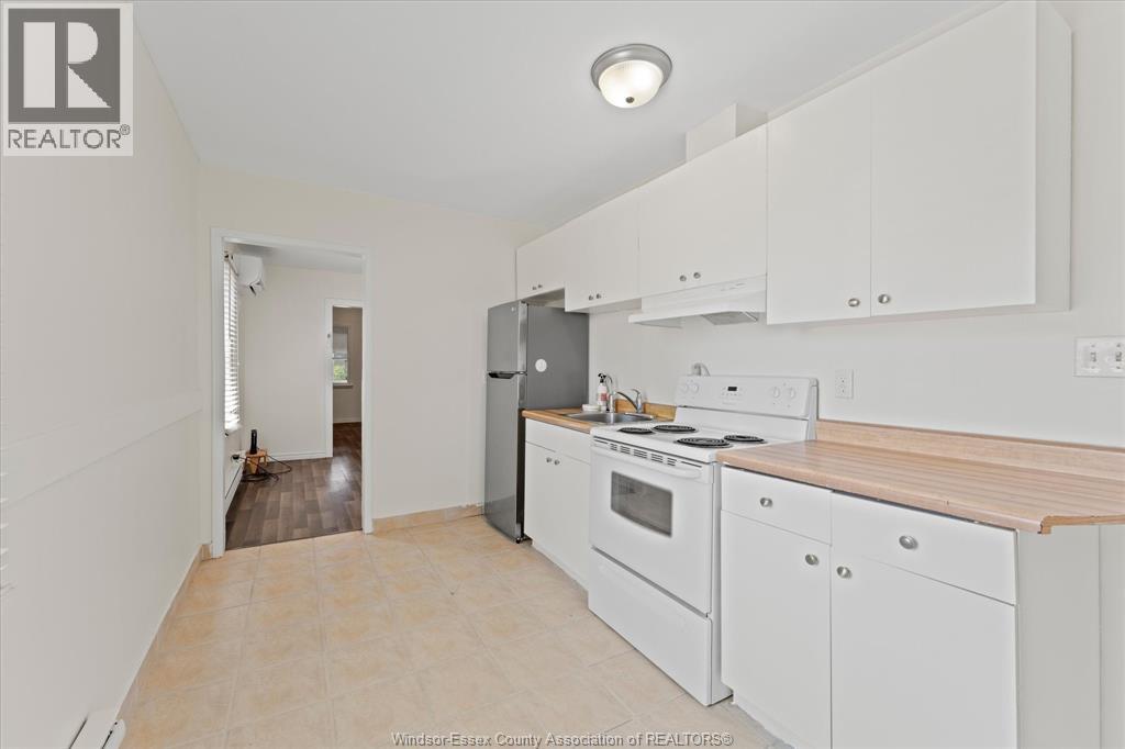 1564 LANGLOIS AVENUE - 15