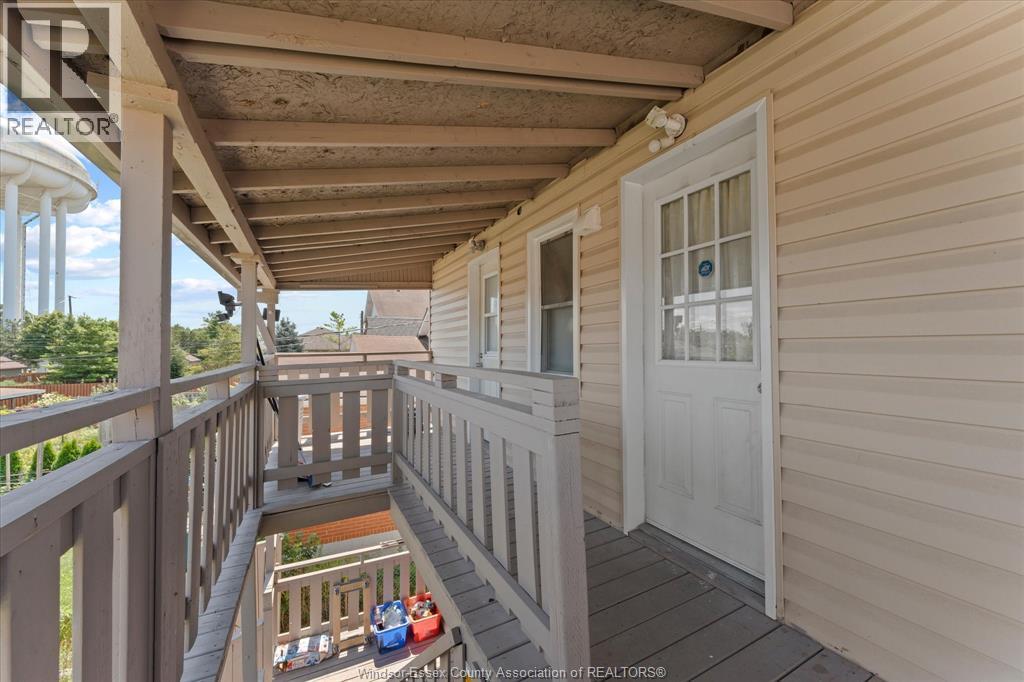 1564 LANGLOIS AVENUE - 29