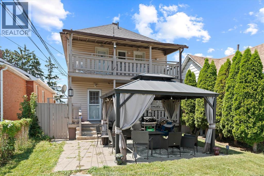 1564 LANGLOIS AVENUE - 42