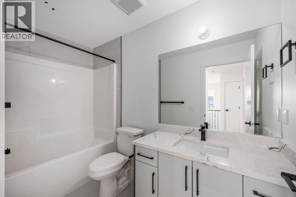 140 Lakewood Crescent - Image 25