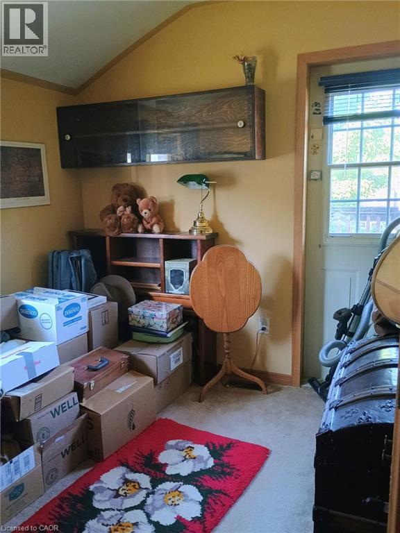 164 HEAD Street N - 31