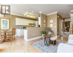 5pc Ensuite bath - 5 Arthur Lismer Court, Bedford, NS B4A4B4 Photo 10