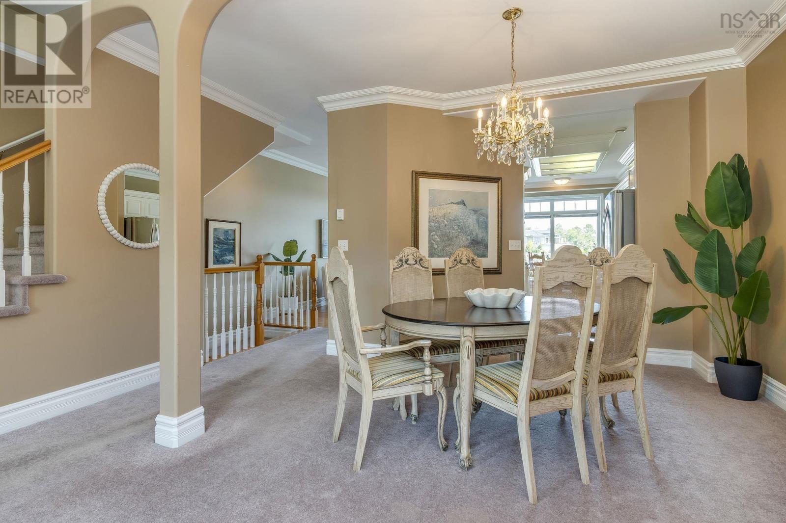 5 Arthur Lismer Court - 15
