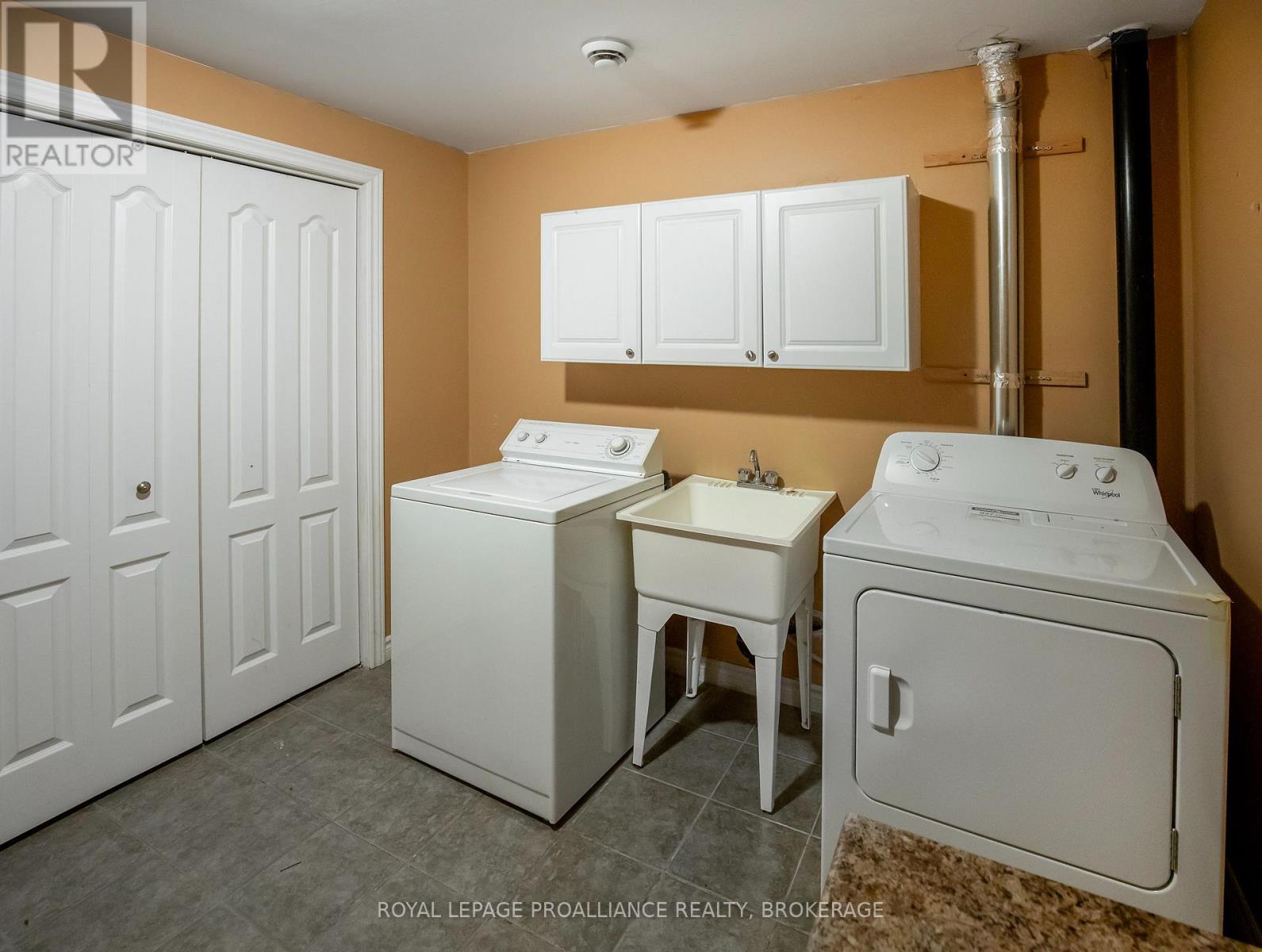 1098 COVERDALE DRIVE - Image 27