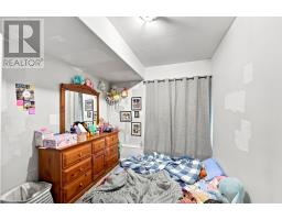 645 Gwen Avenue, Kingston, ON K7P0M2 Photo 42